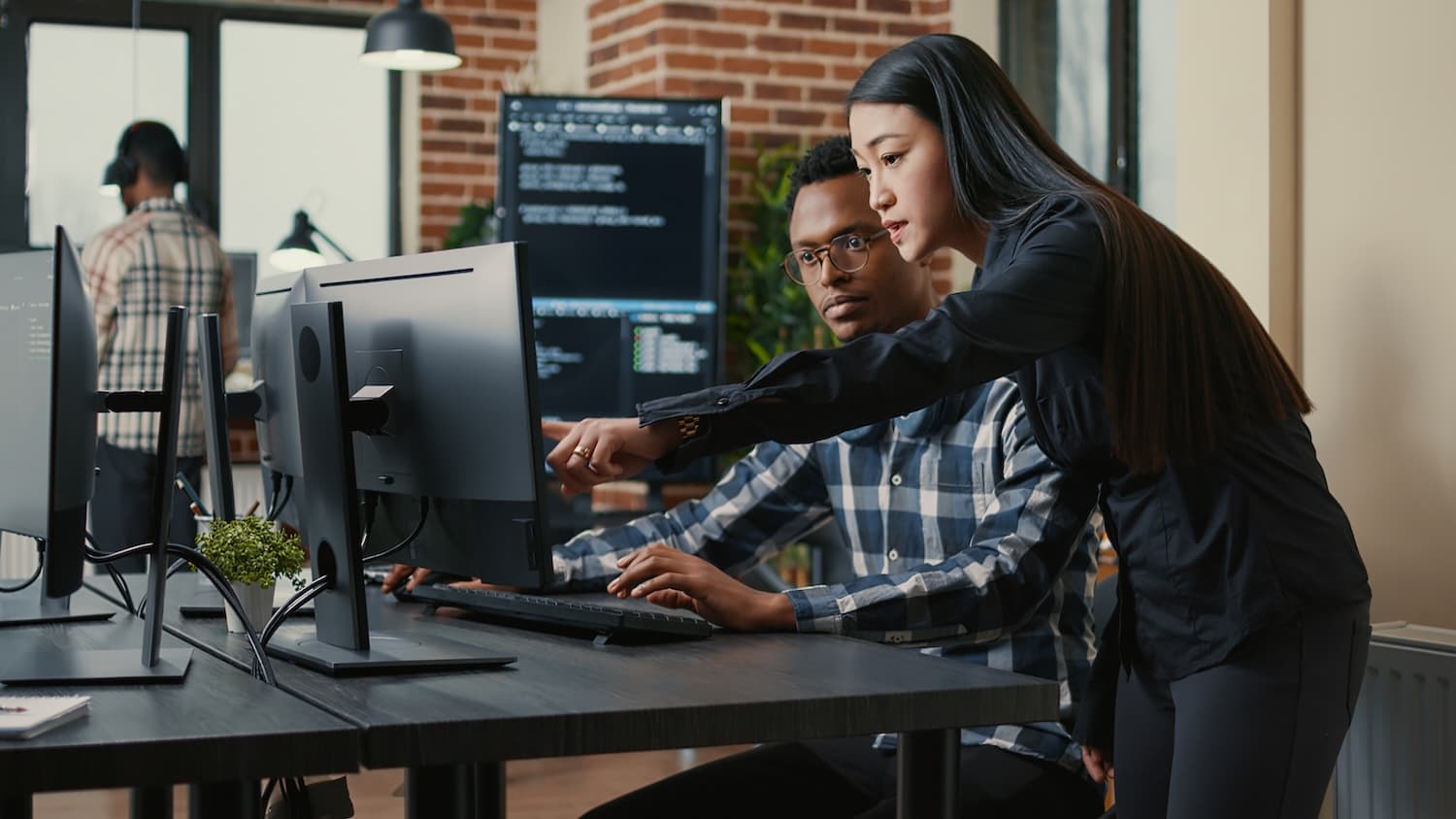 Official Salesforce source image for its article about grounding AI agent answers in certified enterprise data